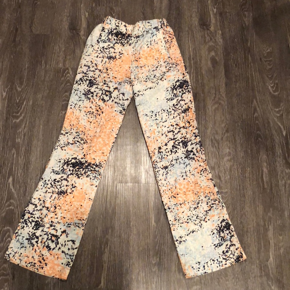 BCBG multi color pants